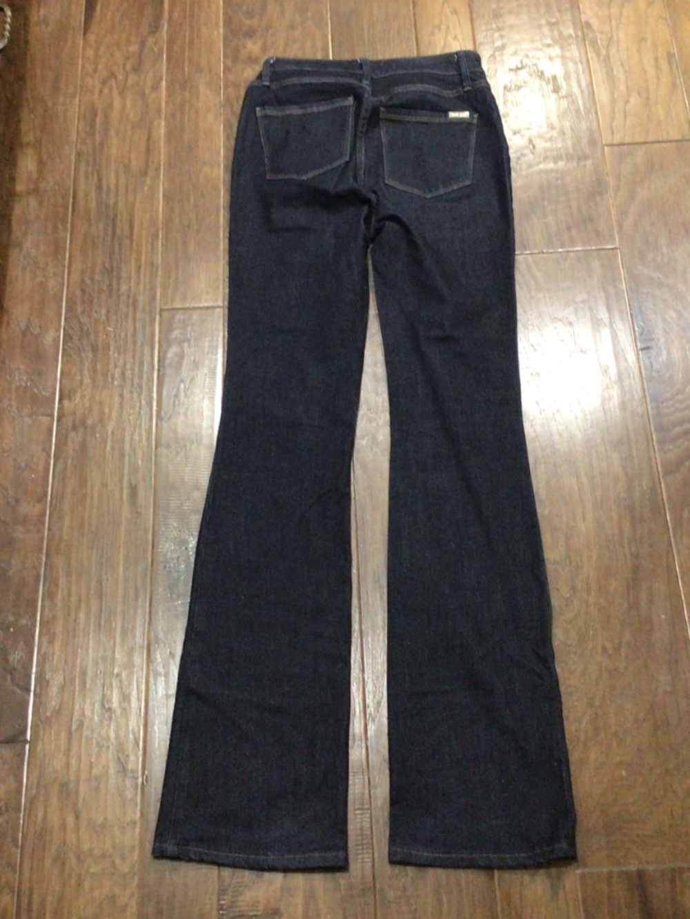 White House  Black market. The skinny flare jeans. Size 0L new condition - Picture 2 of 8